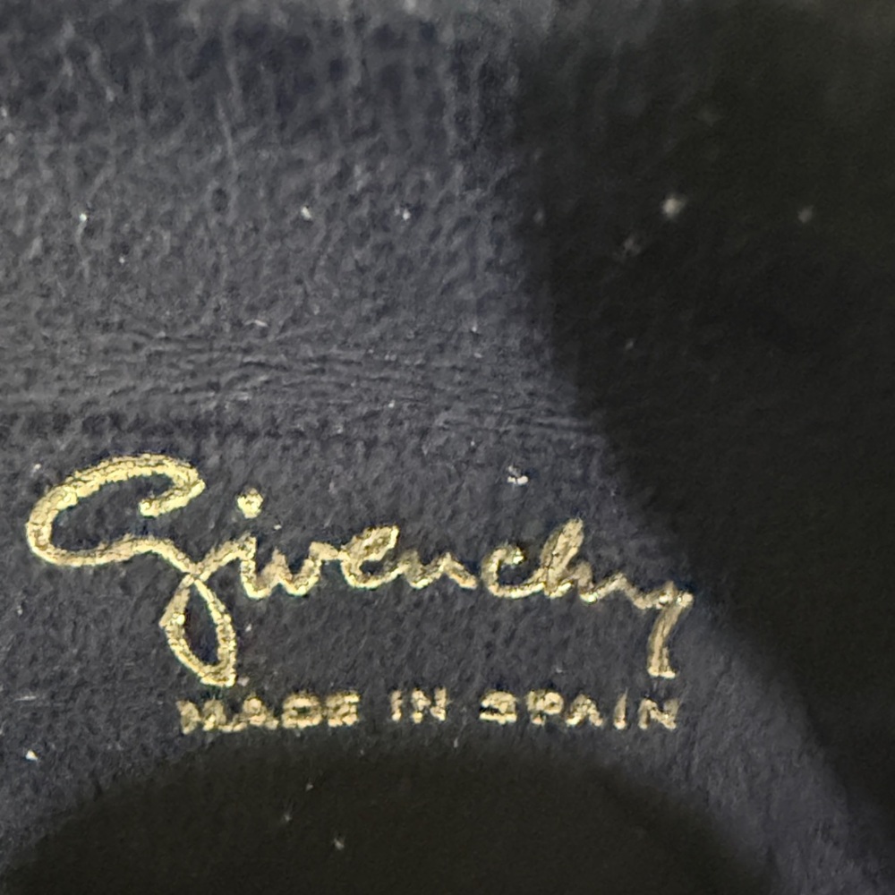 Givenchy Monogram Clutch Authentic Givenchy Case - image 7